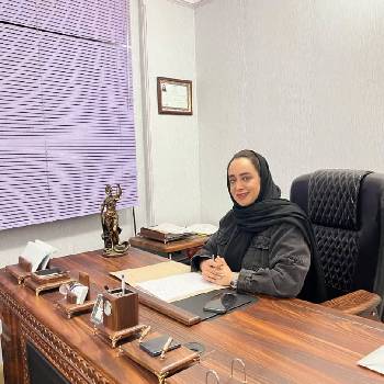 بهترین وکیل اهواز ندا زالی