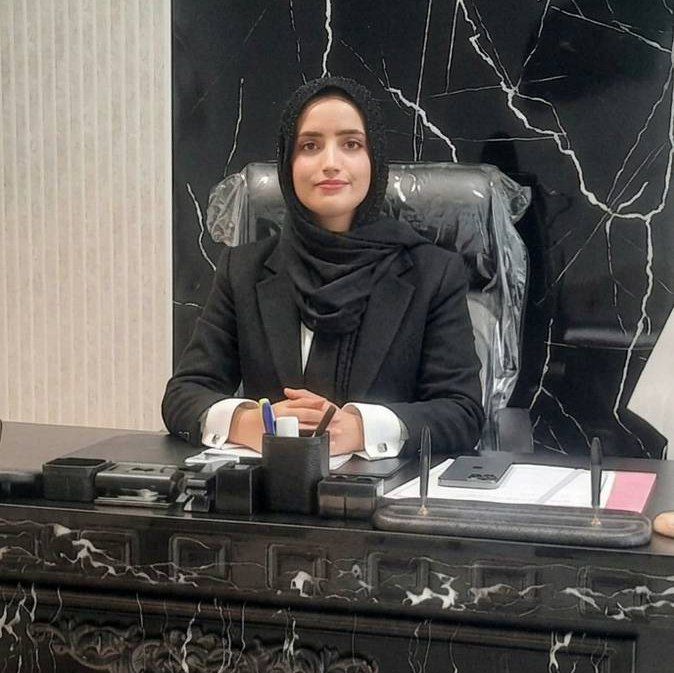 راضیه سعادتی وکیل نور